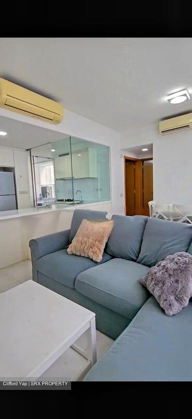 Vista Residences (D12), Condominium #531977401